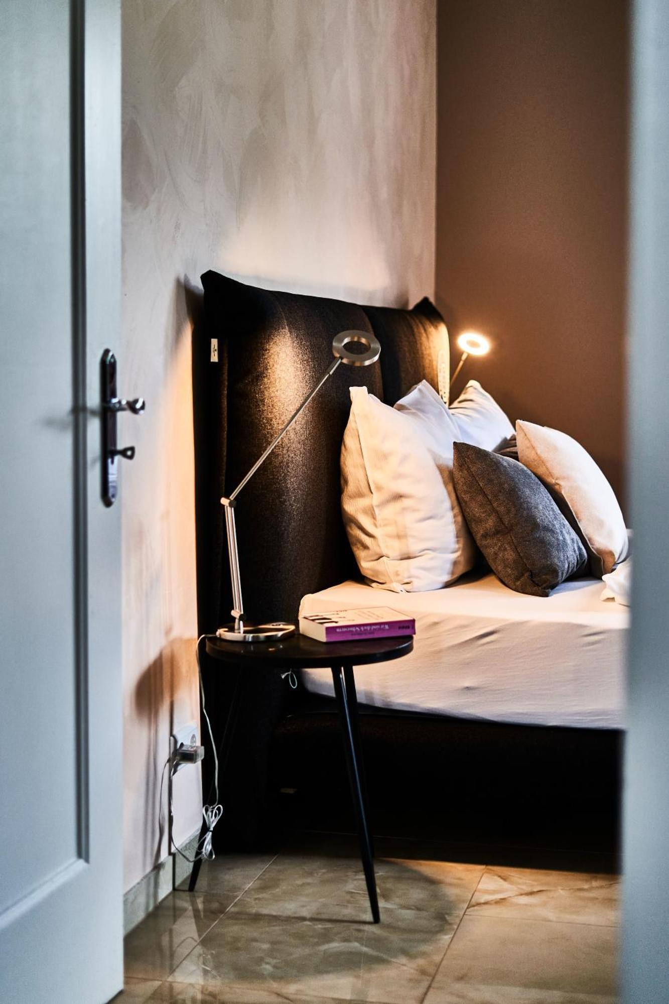 Primera Zimmer Mit Gemeinschaftsbad Singen Dış mekan fotoğraf